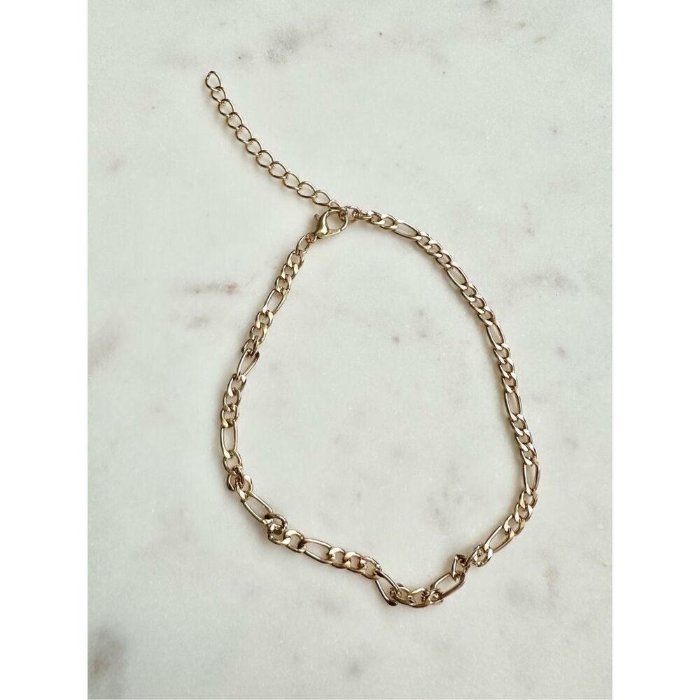 gold color chain link anklet